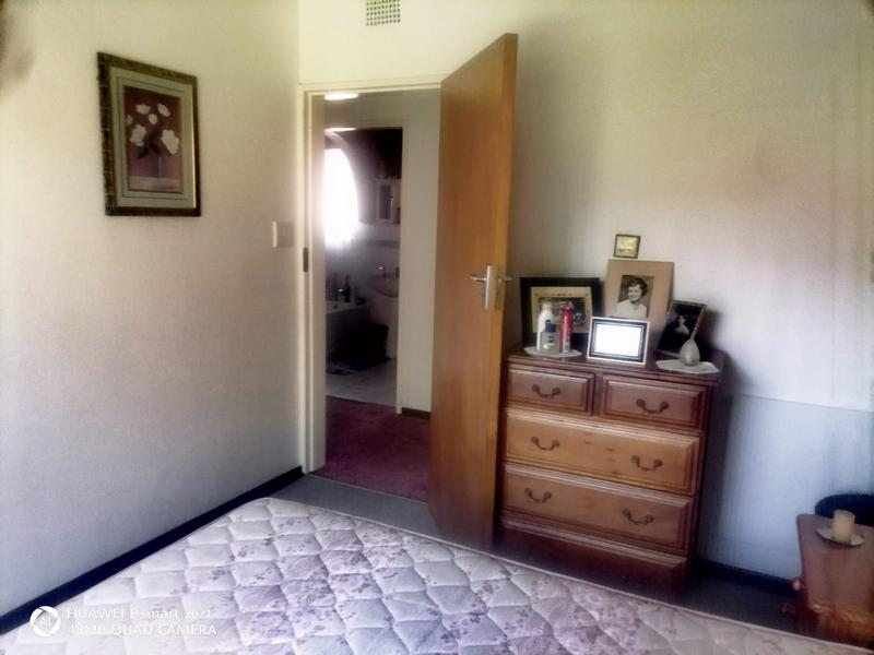 3 Bedroom Property for Sale in Vaalpark Free State